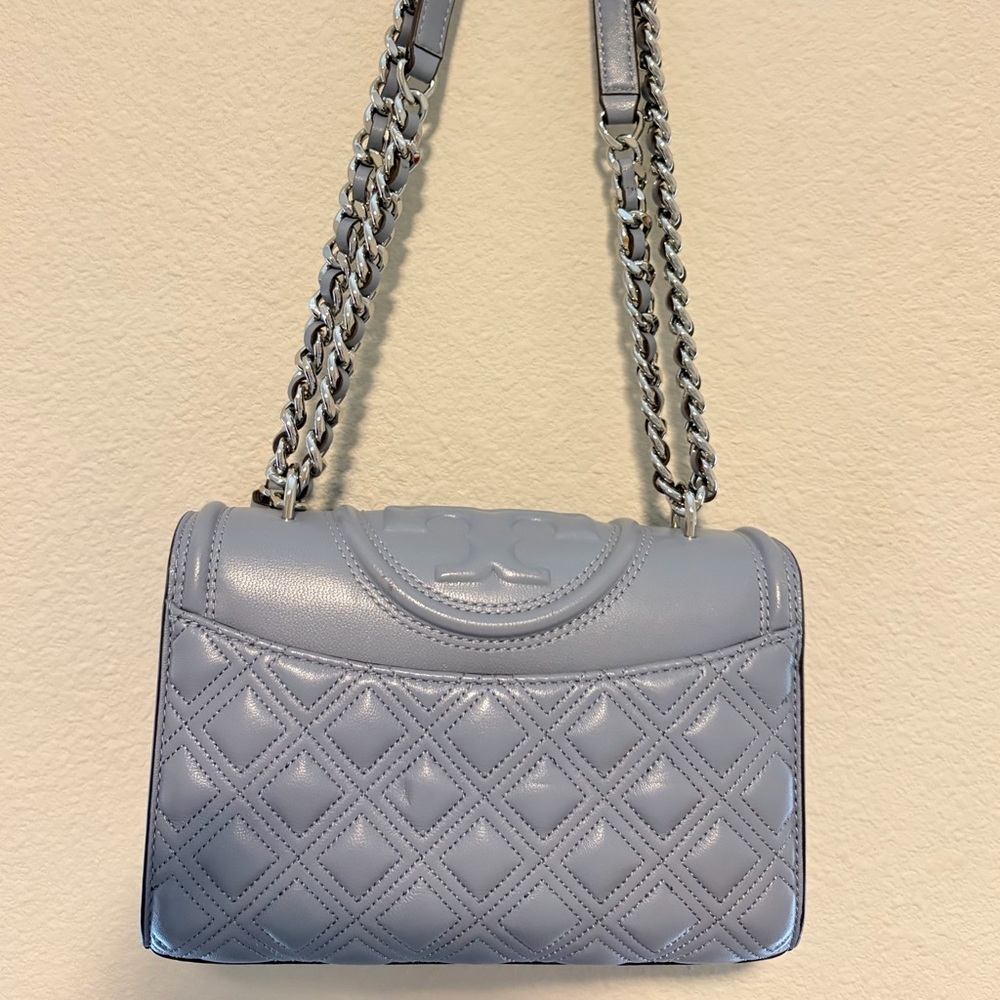 Tory Burch Fleming Quilted Light Blue Leather Shoulder Bag with Tassel - Picture 5 of 7